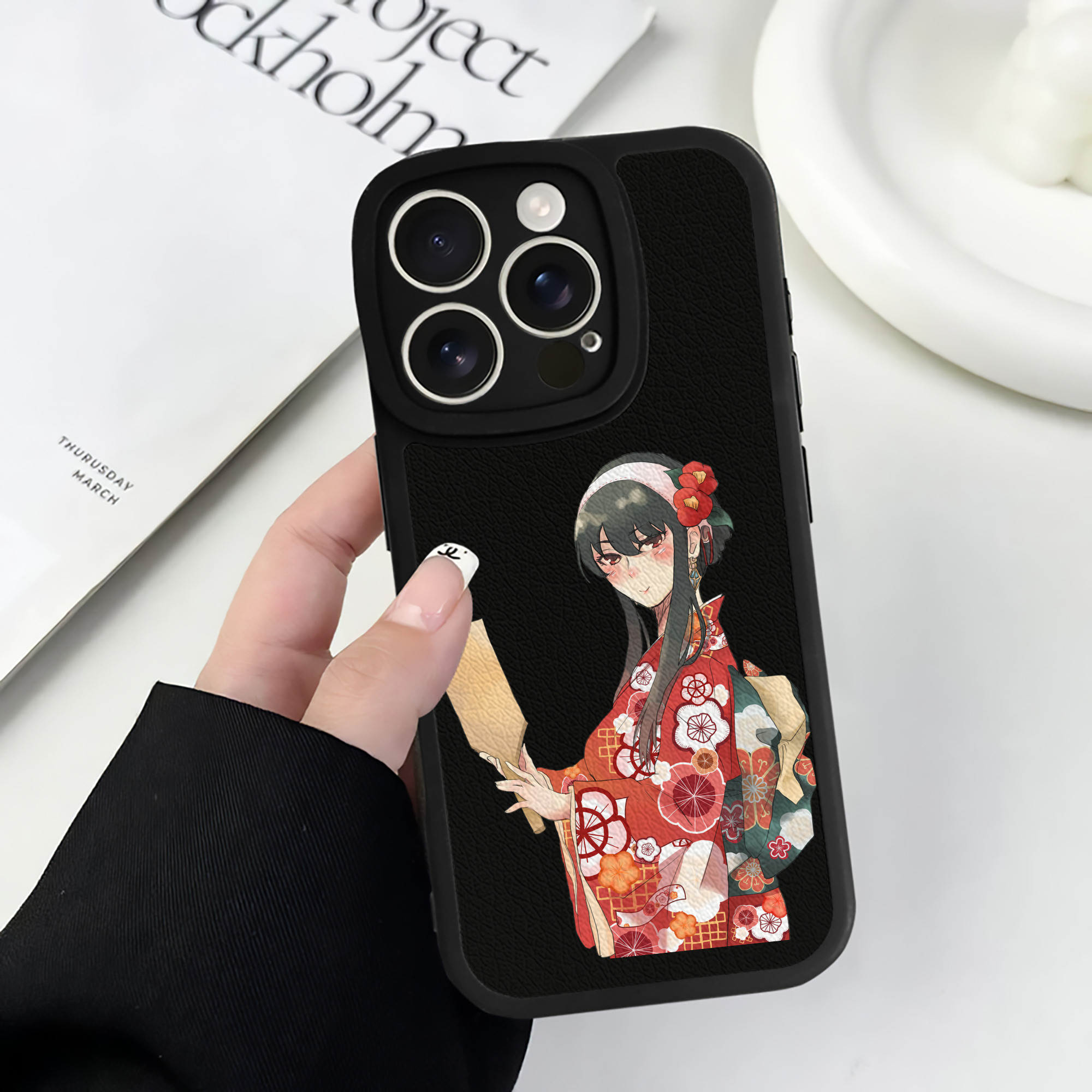 （画像用） SPY×FAMILY间谍家家酒 【iPhone 16シリーズ対応】シリコンスマホケース（レザー調） 材質：シリコン